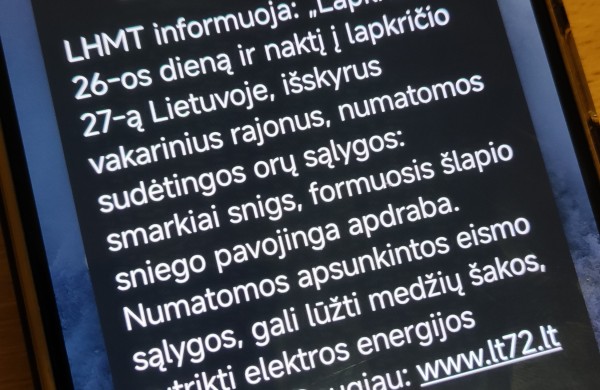 Perspėjimas dėl laukiančio gausaus sniego