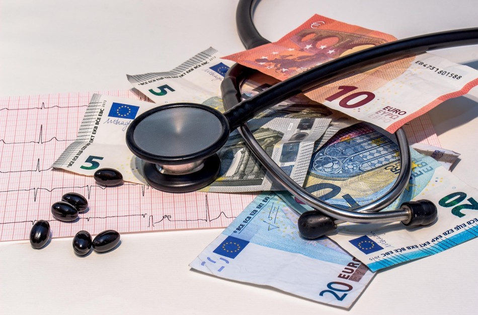 Nuo kitų metų pavasario atsisakoma priemokų už sveikatos priežiūros paslaugas