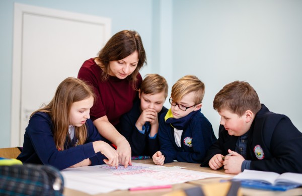 2026 m. švietimo, mokslo ir sporto biudžetas: auga darbo užmokestis mokytojams, mokslo darbuotojams ir treneriams