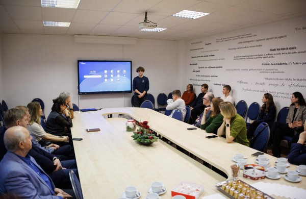 Jonavos verslas ir Jeronimo Ralio gimnazija jungia jėgas mokinių ateičiai kurti