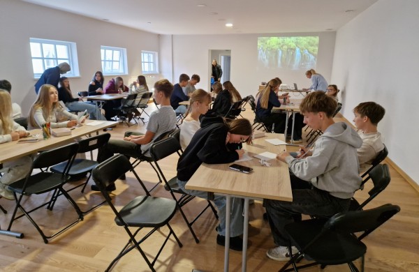 Jonava moksleivių akimis: Grigorijus Kanovičius būtų nustebintas