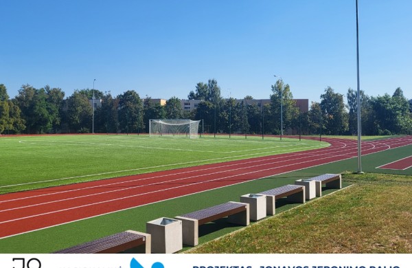 Jonavos rajono savivaldybės administracija baigia įgyvendinti projektą „Jonavos Jeronimo Ralio gimnazijos stadiono atnaujinimas“