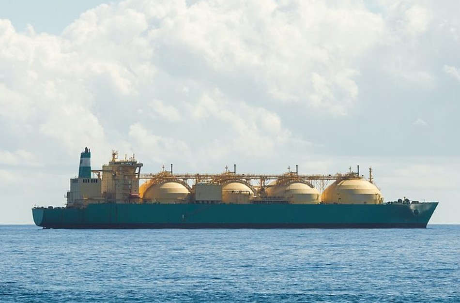 Lapkritį pigo dujos ir nafta, rekordinį elektros kiekį suvartojo elektromobiliai