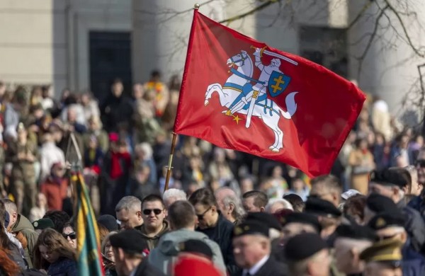 Vyriausybė pritarė piliečių rengimo pilietiniam pasipriešinimui strategijos 2026-2030 m. įgyvendinimo planui