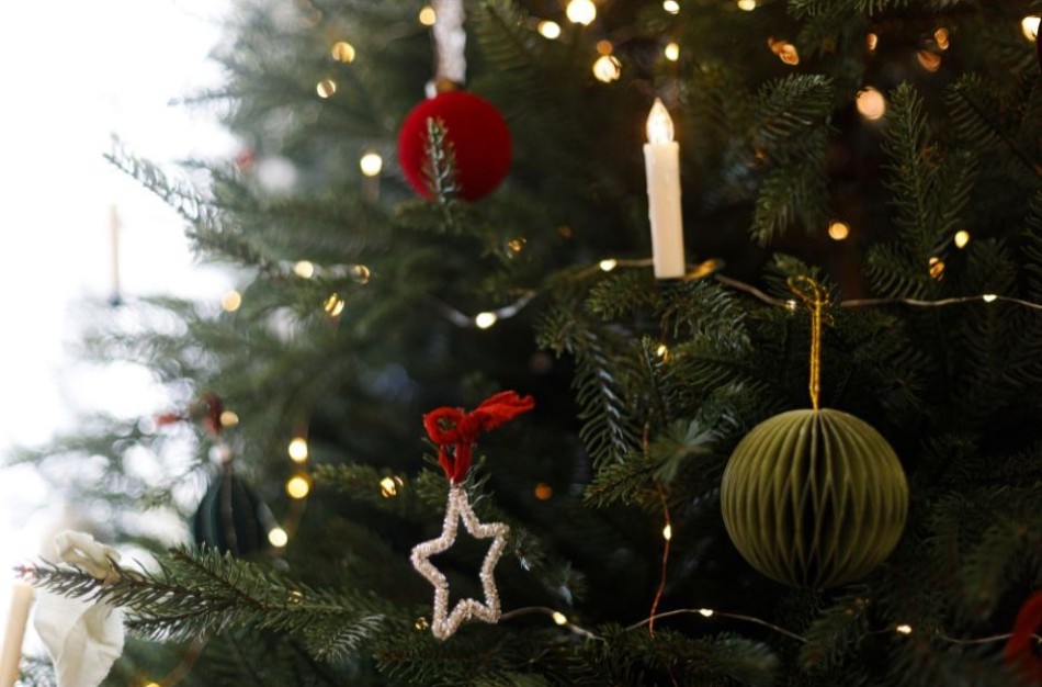 Ugniagesiai gelbėtojai linki saugių ir ramių šventinių dienų