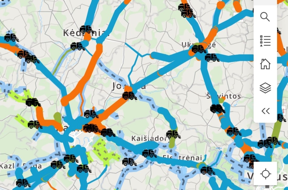 Keliuose – sniegas ir slidžios dangos: vietomis sukibimas prastas