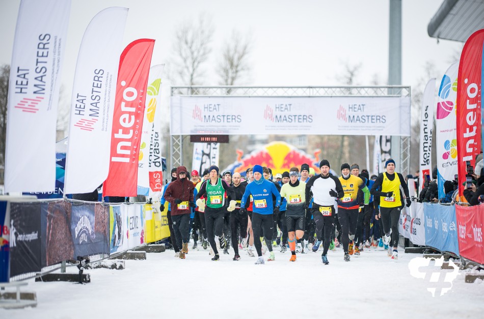 Naujametiniame bėgime triumfavo A. Jakševičius ir D. Lukošienė, antrasis etapas vyks Jonavoje