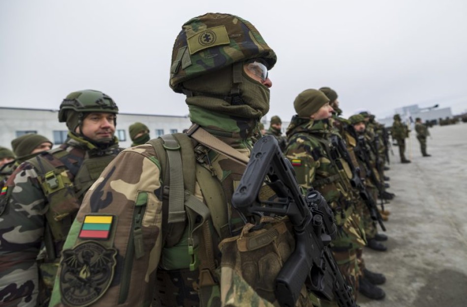 Stiprinama Lietuvos šaulių sąjunga: pasirašyta sutartis dėl rekordinio LŠS finansavimo 2026 metams