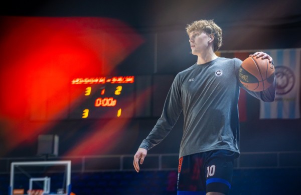 Islandas paliko Jonavą