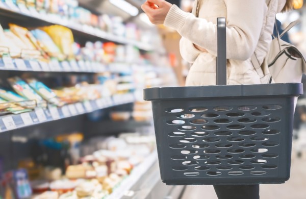 Maisto sauga po padidinamuoju stiklu: VMVT apžvelgė, dėl kokių pažeidimų gyventojai kreipėsi dažniausiai