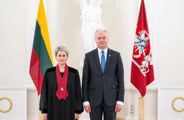 Prezidentas priėmė generalinės prokurorės N. Grunskienės priesaiką